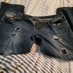 Amethyst Jean's size 22.
